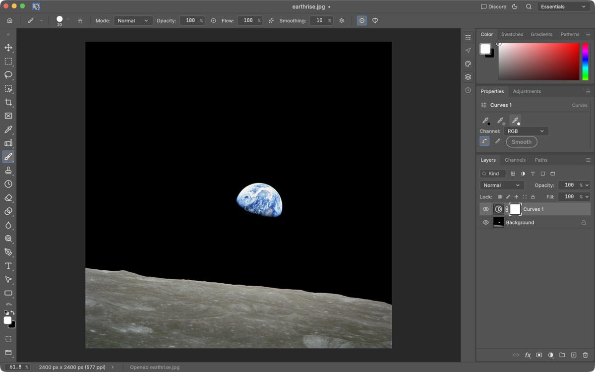 PhotoCraft with the Earthrise photograph open; the Layers panel shows a Curves 1 adjustment layer with a mask above the Background layer
